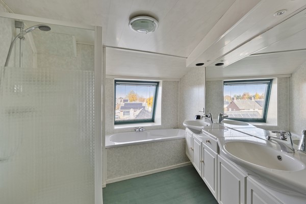 Medium property photo - Dorpsstraat 1, 6021 HA Budel